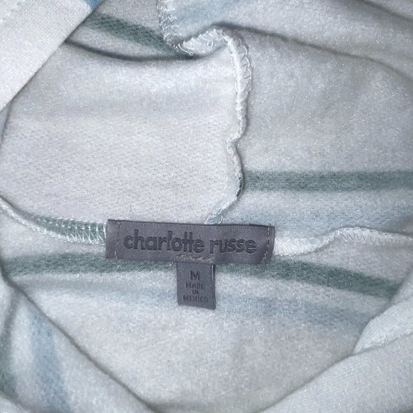 Charlotte Russe Women's Hoodie - Picture 9 of 9